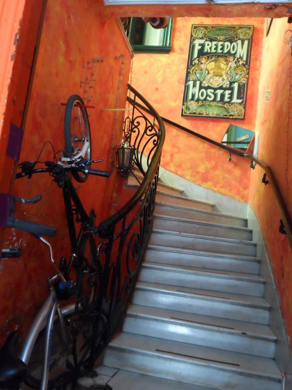 Freedom Hostel Росаріо Екстер'єр фото