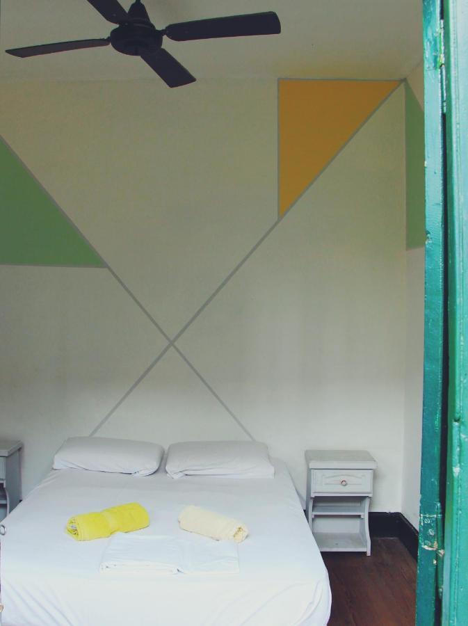 Freedom Hostel Росаріо Екстер'єр фото
